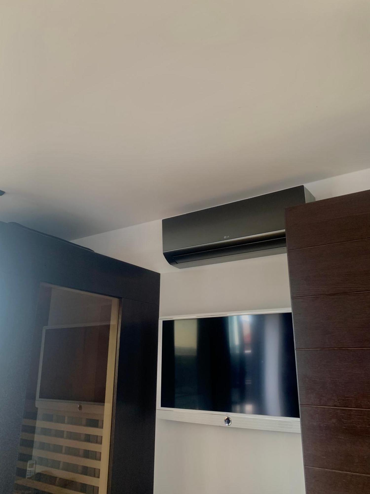 Apartman Se Saunou A Terasou S Vyhledem Na Brno Luaran gambar