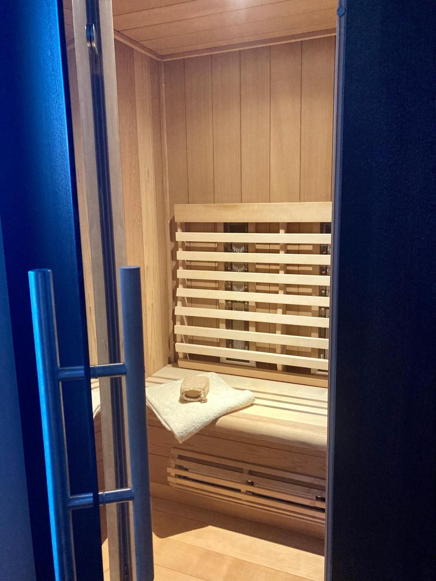 Apartman Se Saunou A Terasou S Vyhledem Na Brno Luaran gambar